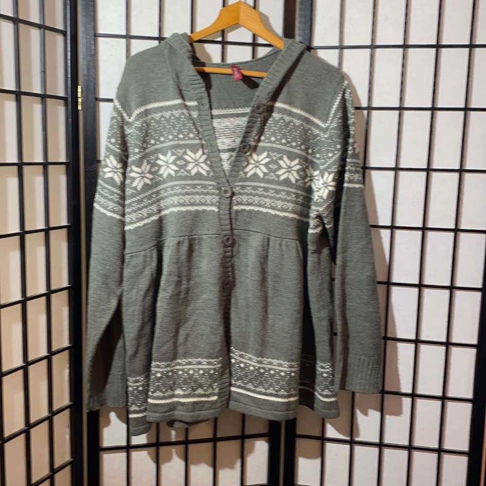 Gitano Hooded Sweater Size 22/24W
